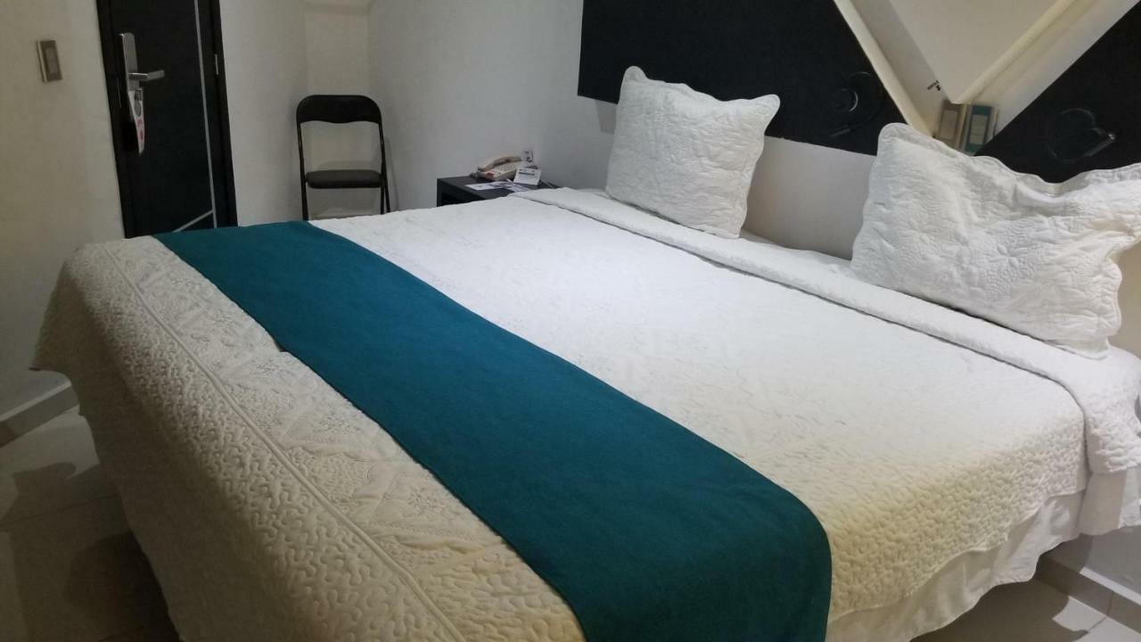 Hotel Dluxe San Juan de los Lagos Eksteriør bilde